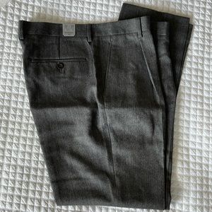 J Crew Bowery Slim 32x30 Grey Herringbone Trousers Pants